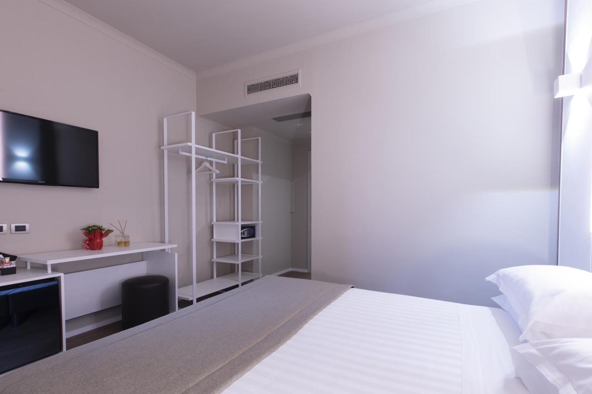 Smooth Hotel Rome West Exterior foto