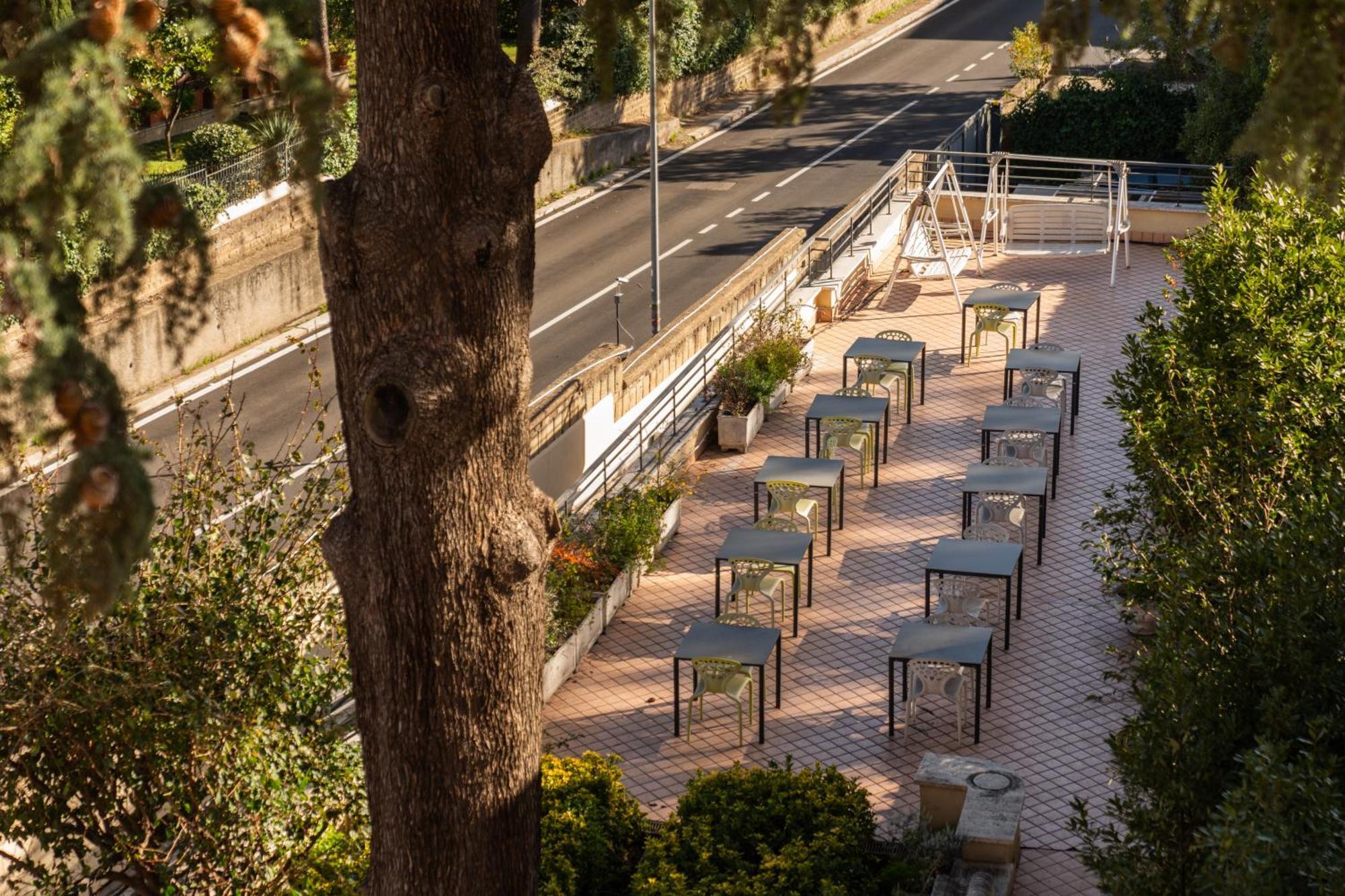 Smooth Hotel Rome West Exterior foto