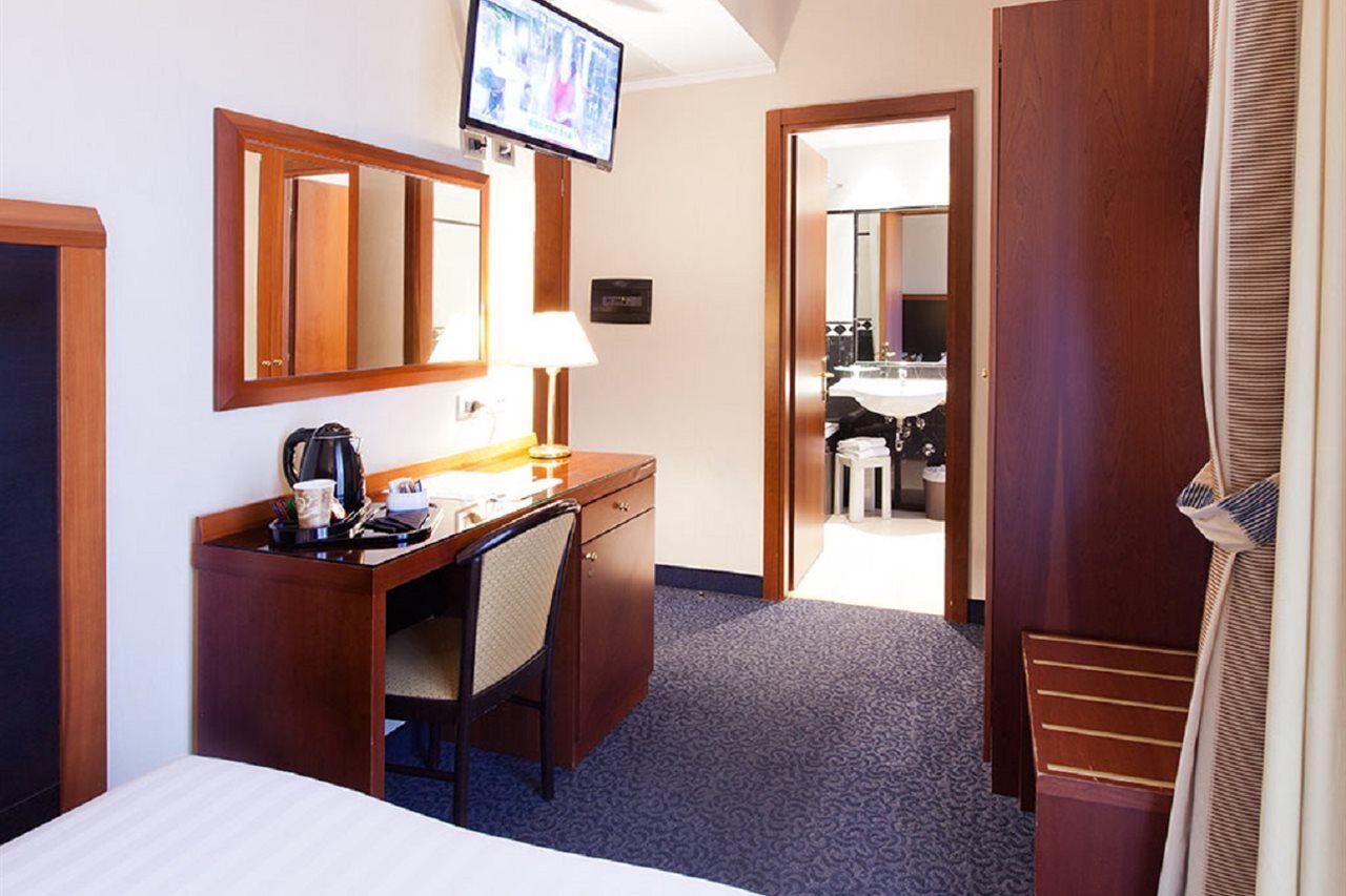 Smooth Hotel Rome West Exterior foto